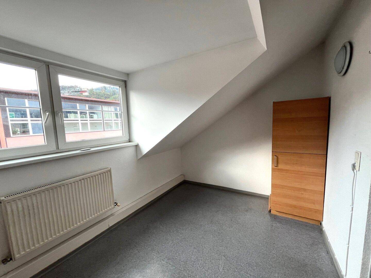 Küche mit Sitzmöglichkeit