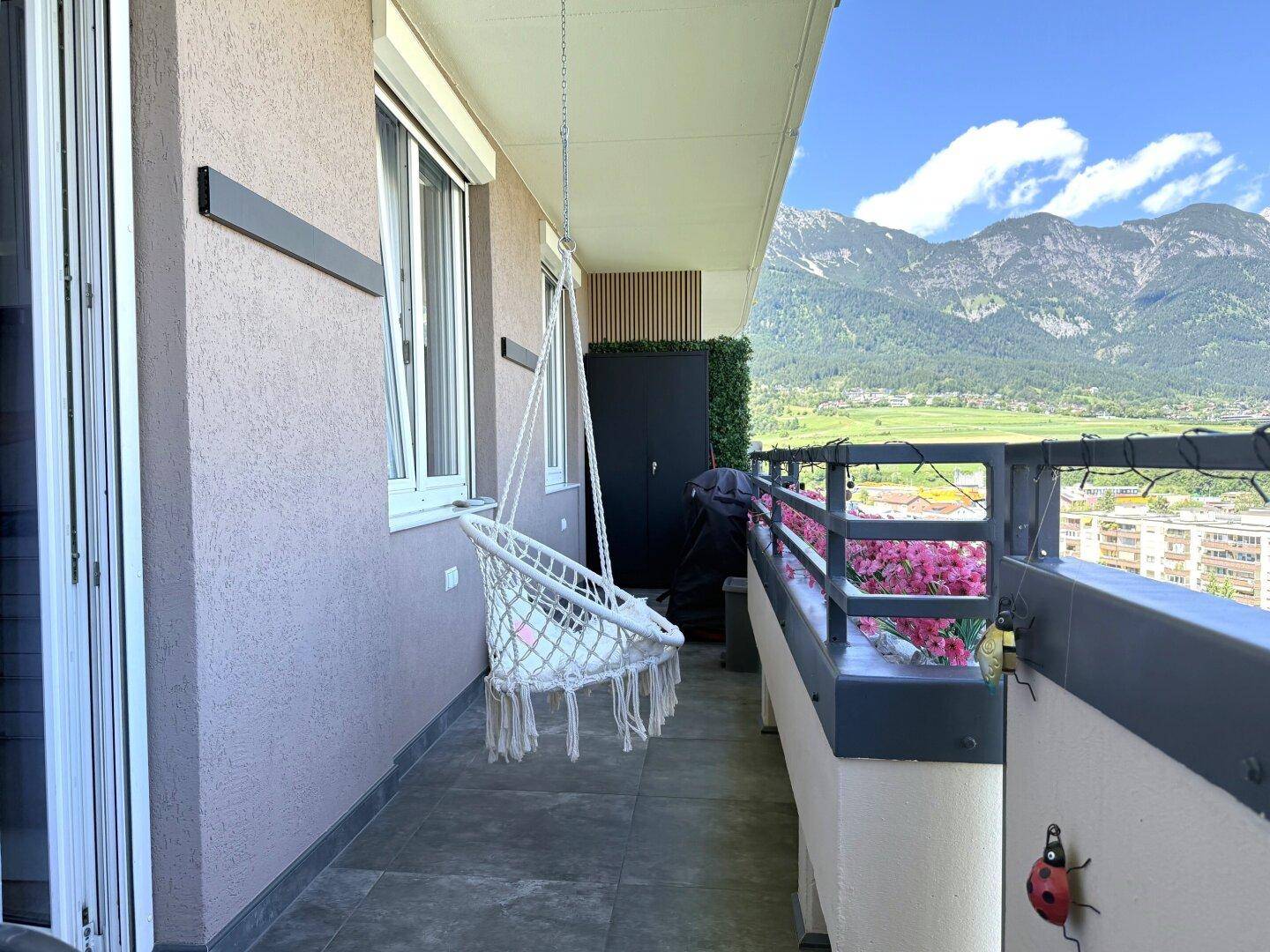 Hochwertig sanierte 3-Zimmer-Wohnung mit traumhaftem Ausblick - Ansicht 5