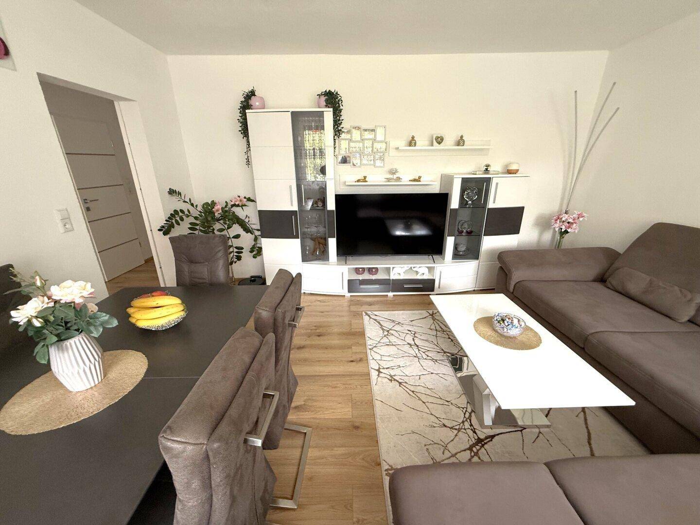 Sonnige Wohnqualität mit großzügigem Südbalkon – stilvolle 3-Zimmer-Wohnung in Rum – pohled 5