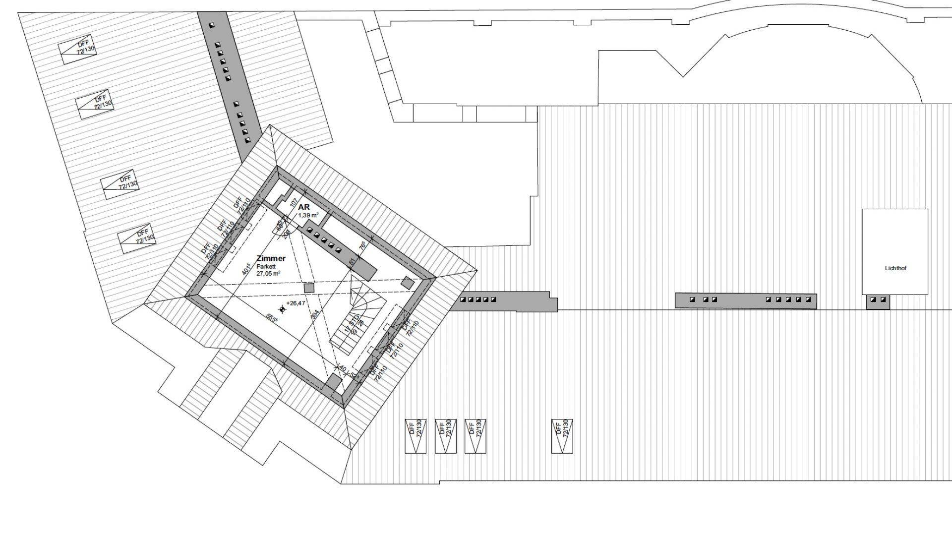 Grundriss eines Zimmers im Dachgeschoss mit Abstellraum und deutlichen Dachschrägen.