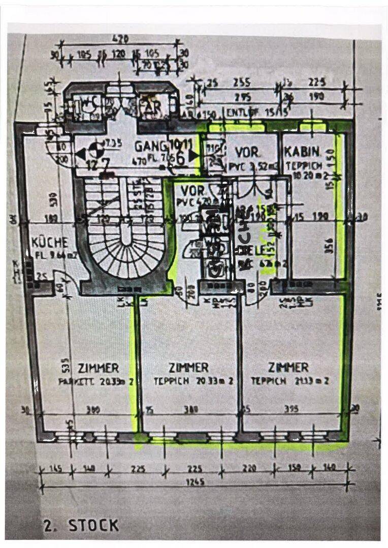Detaillierter Grundriss des zweiten Stocks mit Raumaufteilung und Maßen.