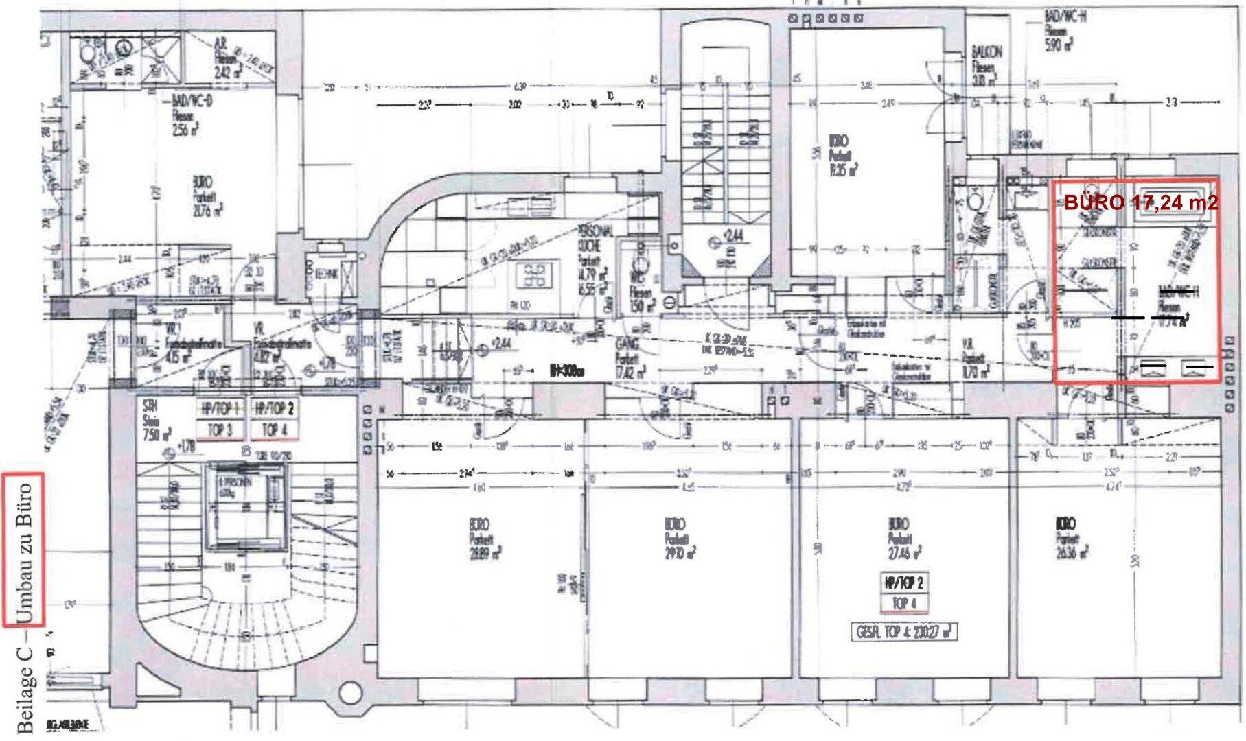 Detaillierter Grundrissplan mit verschiedenen Büroräumen und Flächenangaben.