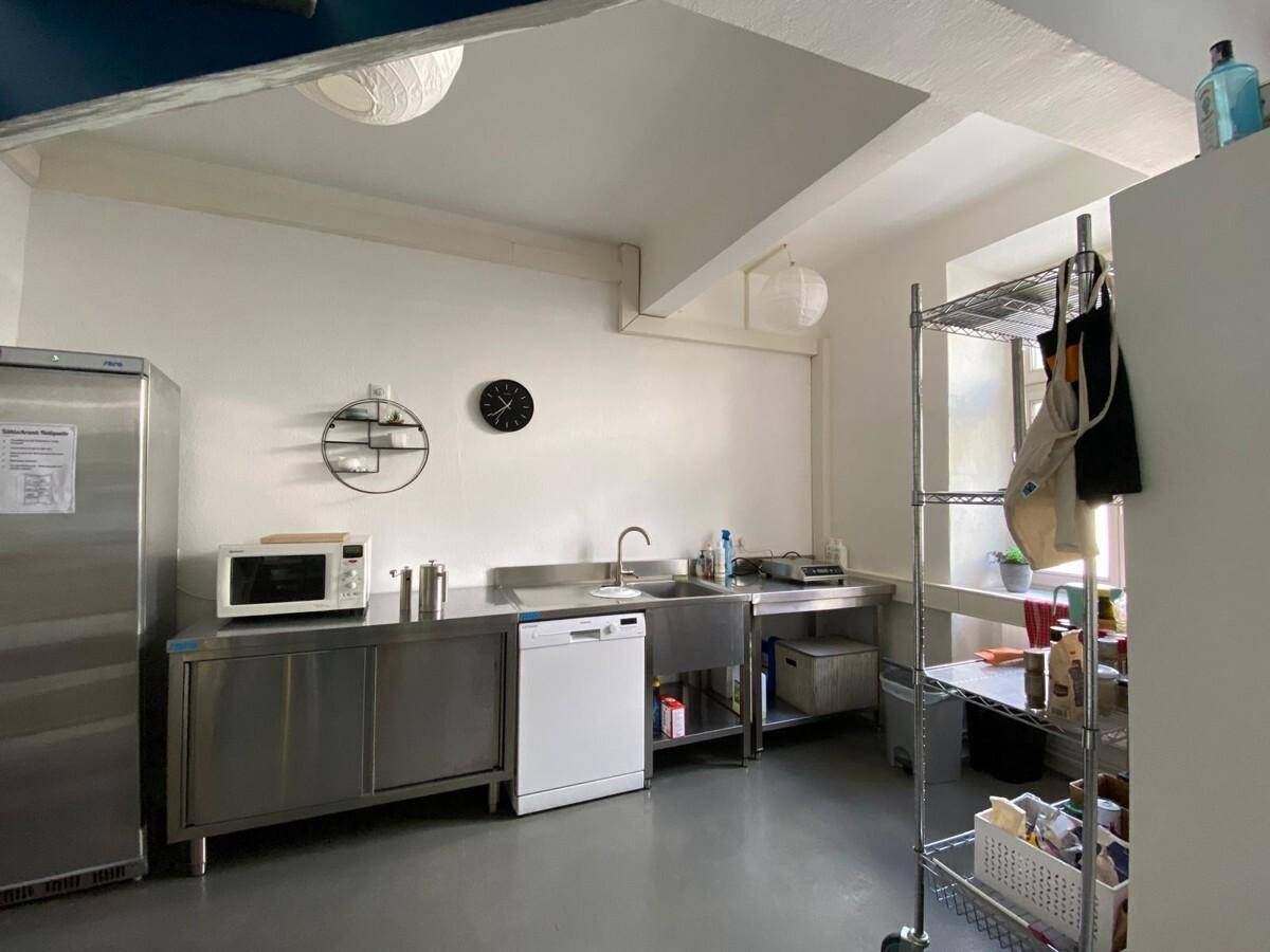 1170 Wien | LOFT, WERKSTATT &amp; BÜRO |ca. 111 m² Co-Working, modern, möbliert, flexibel, | Nähe AKH, Kreuzgasse – další