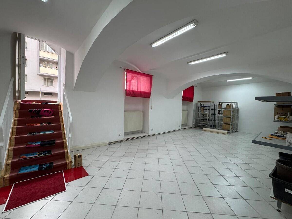 60d7e619-1c09-49ba-b591-fdb51db23694