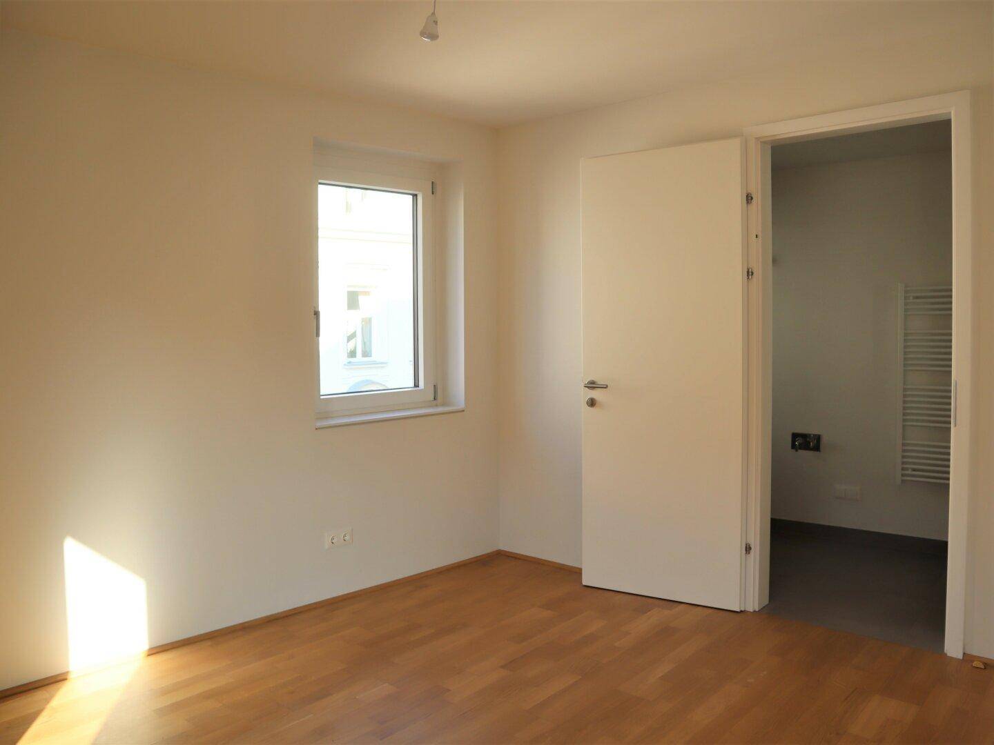 Schlafzimmer mit Bad en Suite