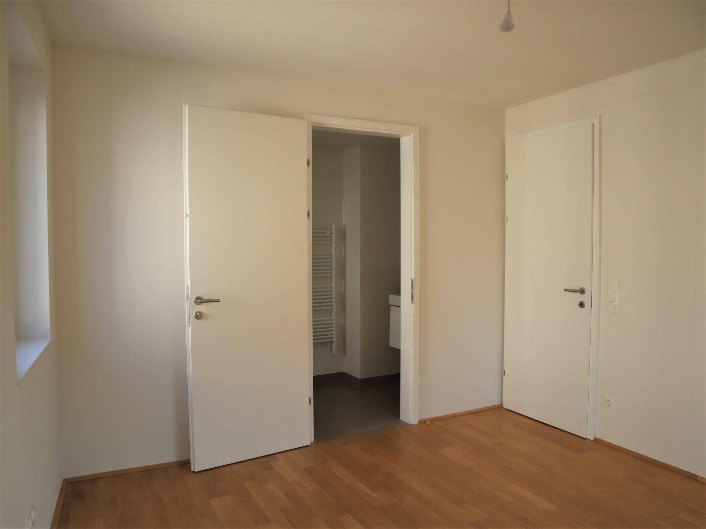 Schlafzimmer mit Bad en Suite