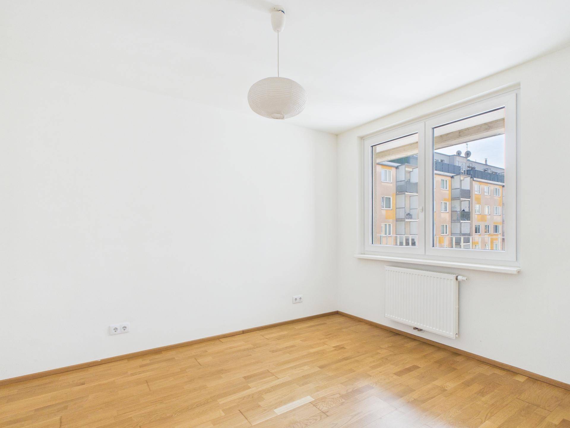 Online Termin buchen: 2 Zimmer-Wohnung | 5. OG mit Lift | nähe Waldmüllerpark - Ansicht 3