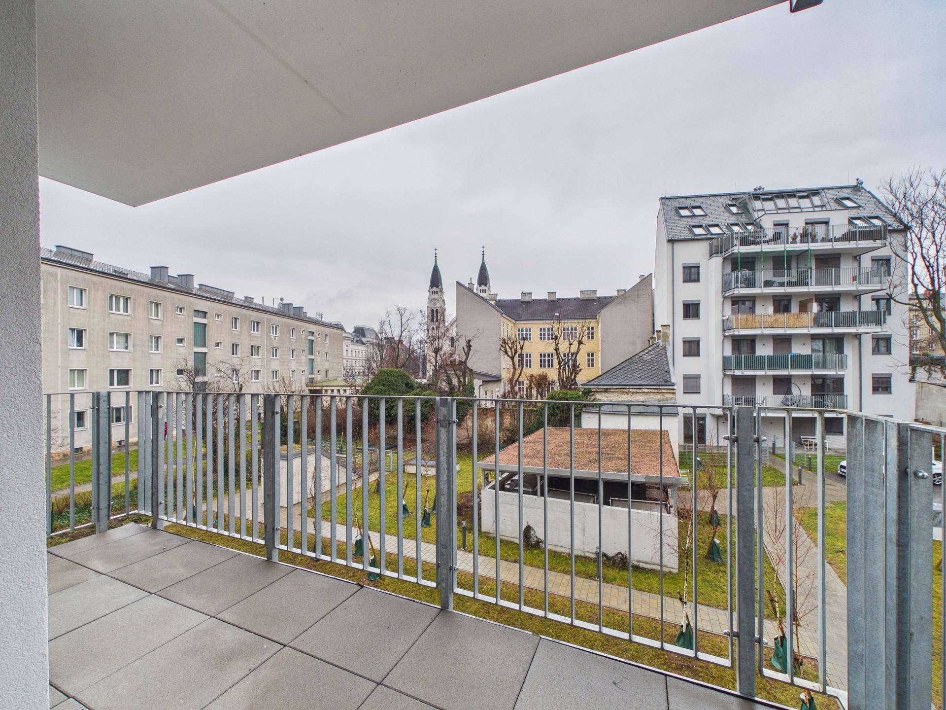 Beispielfoto Balkon