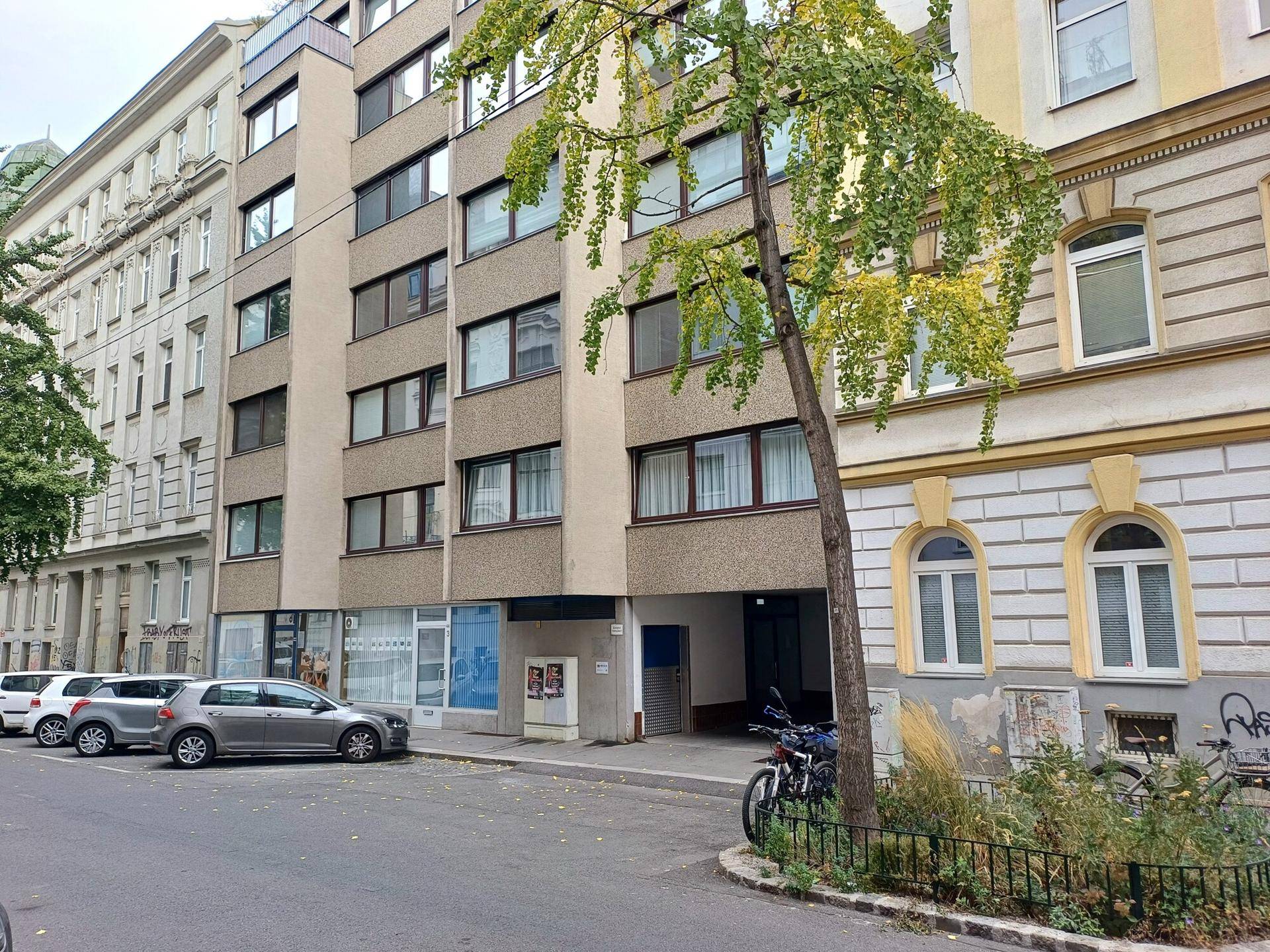 Straßenansicht