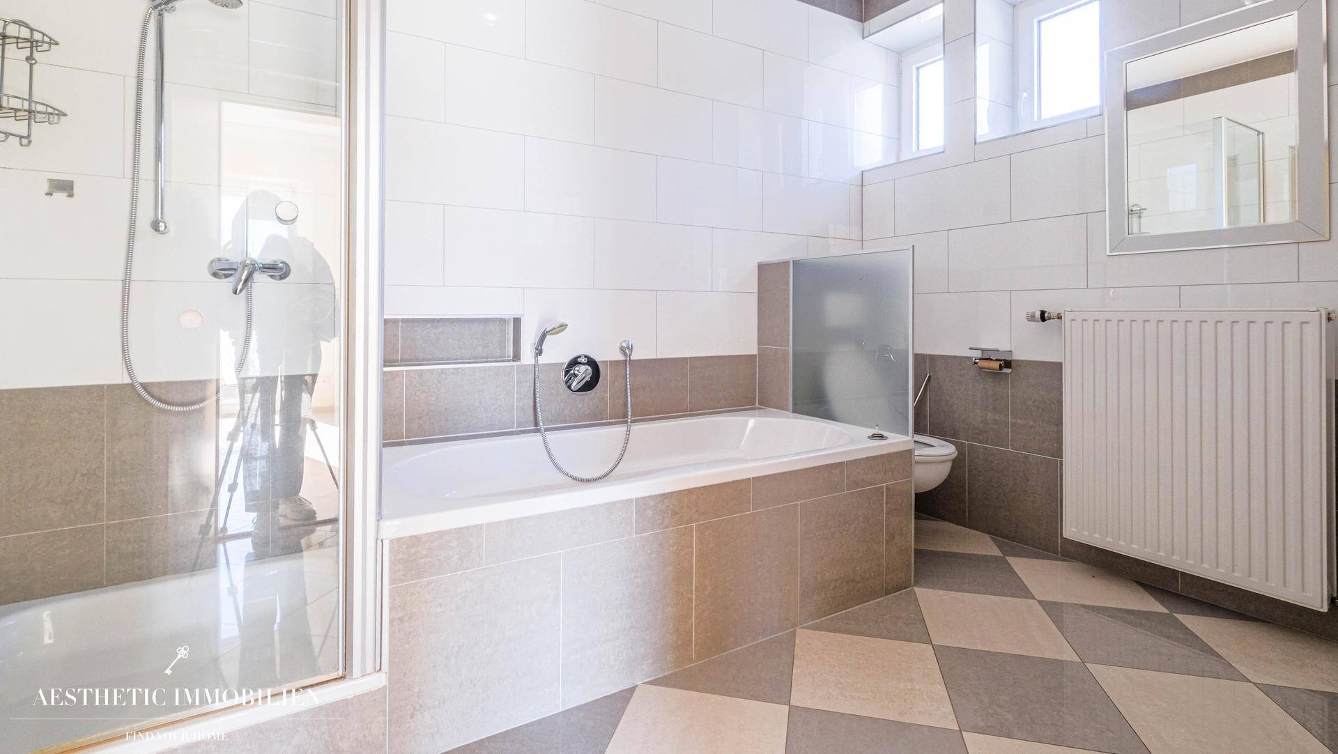 Badezimmer EG