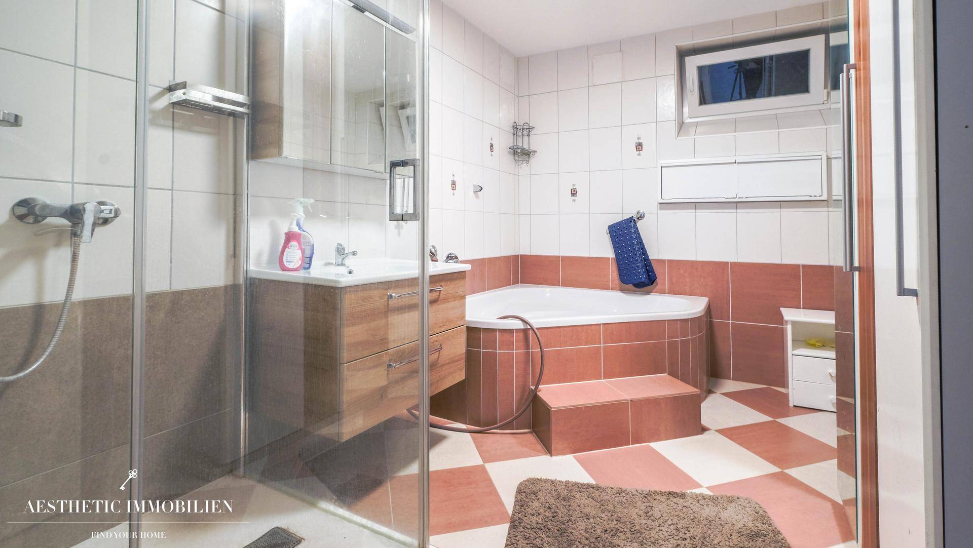 Badezimmer UG