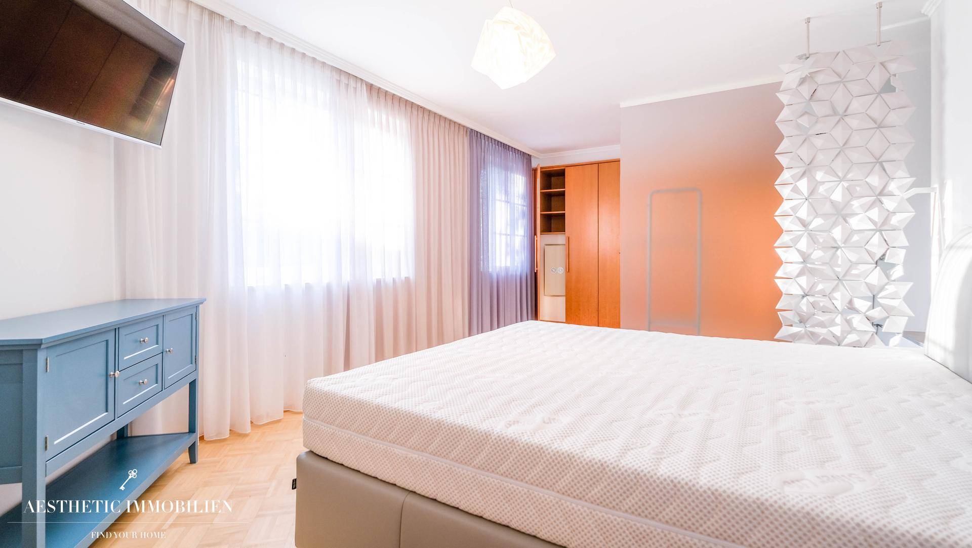 Schlafzimmer EG
