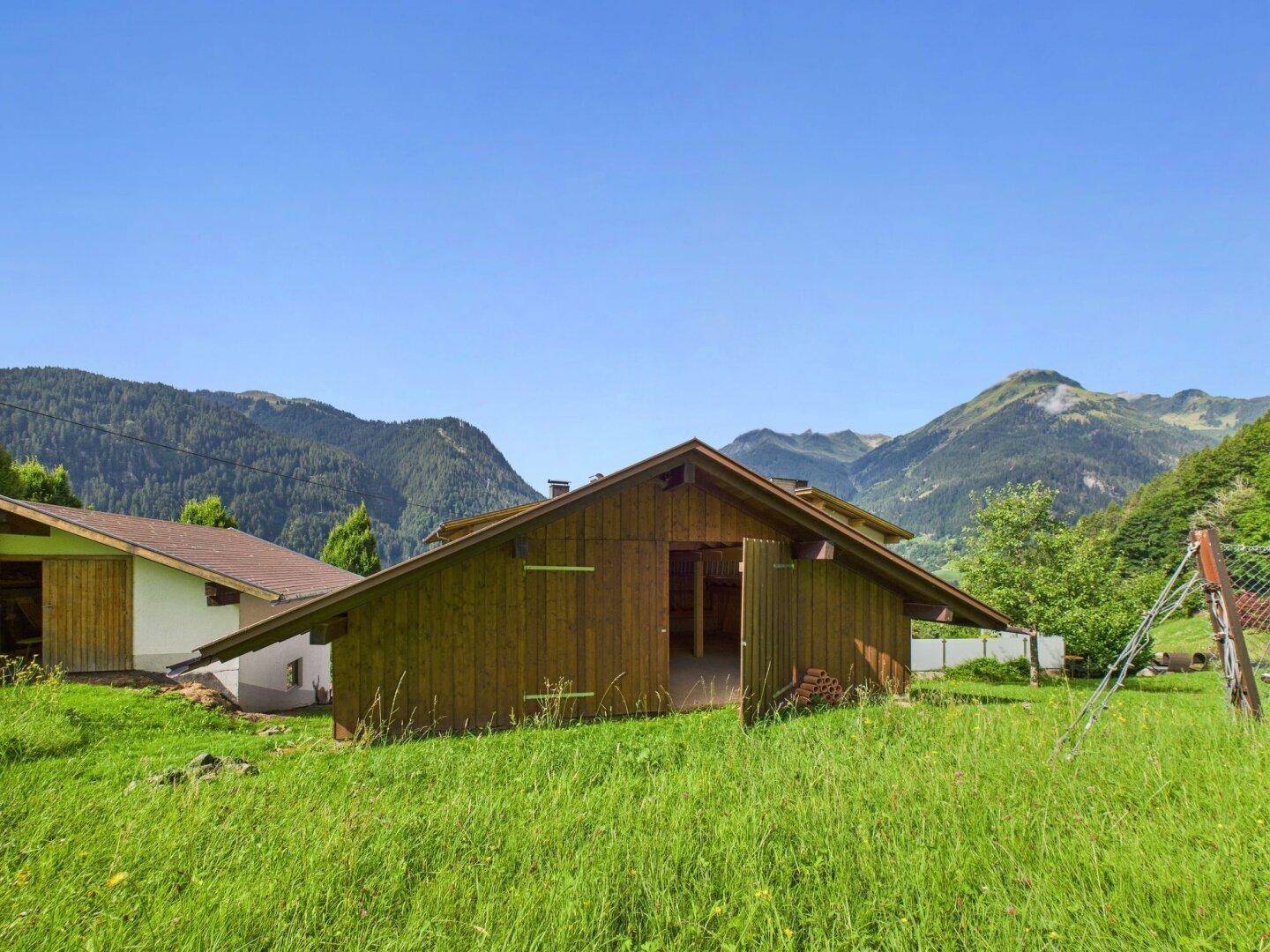 Außenansicht Garage
