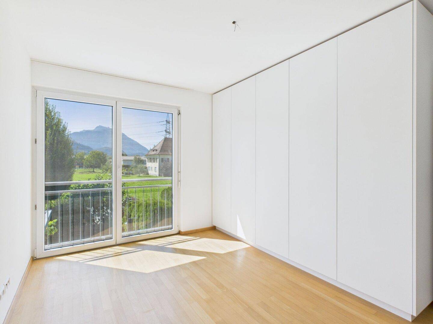 Schlafzimmer 1