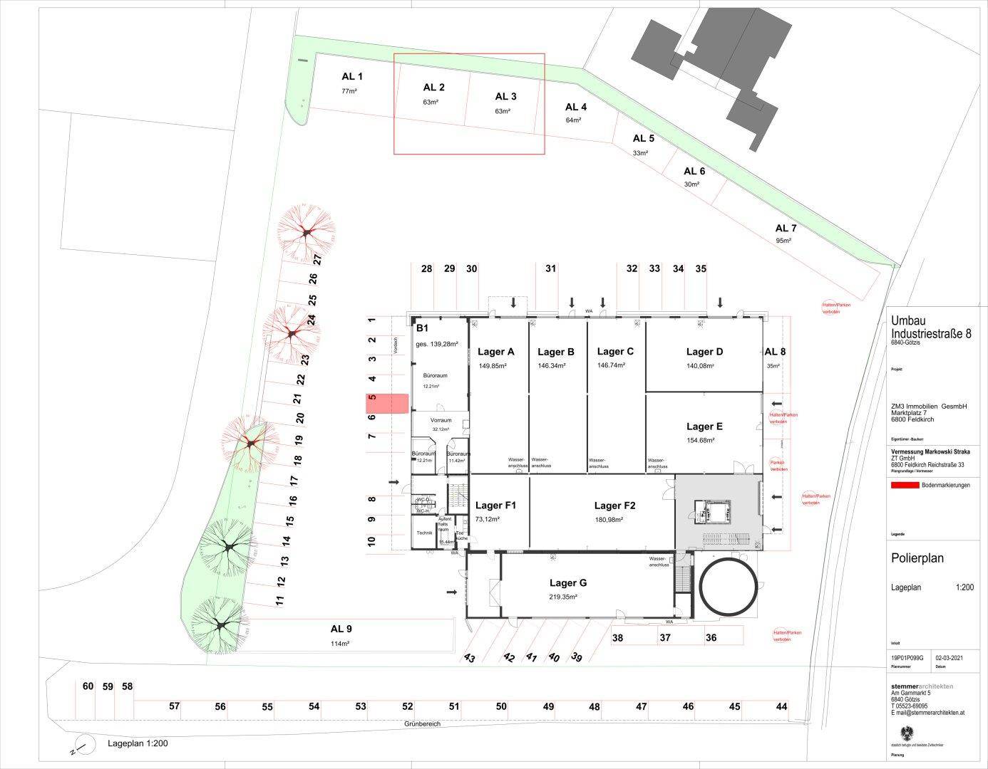Polierplan des Erdgeschosses mit Lagerbereichen und Außenstellplätzen für Fahrzeuge.