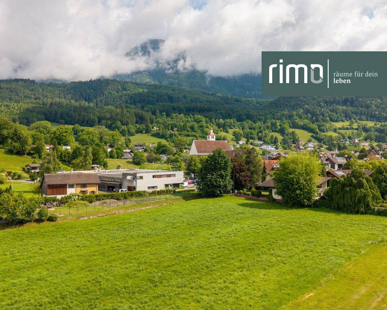 Sonnige Grundstücke in Bludesch jetzt verfügbar: Ihr Traumhaus auf 471m² wartet! - Lisää
