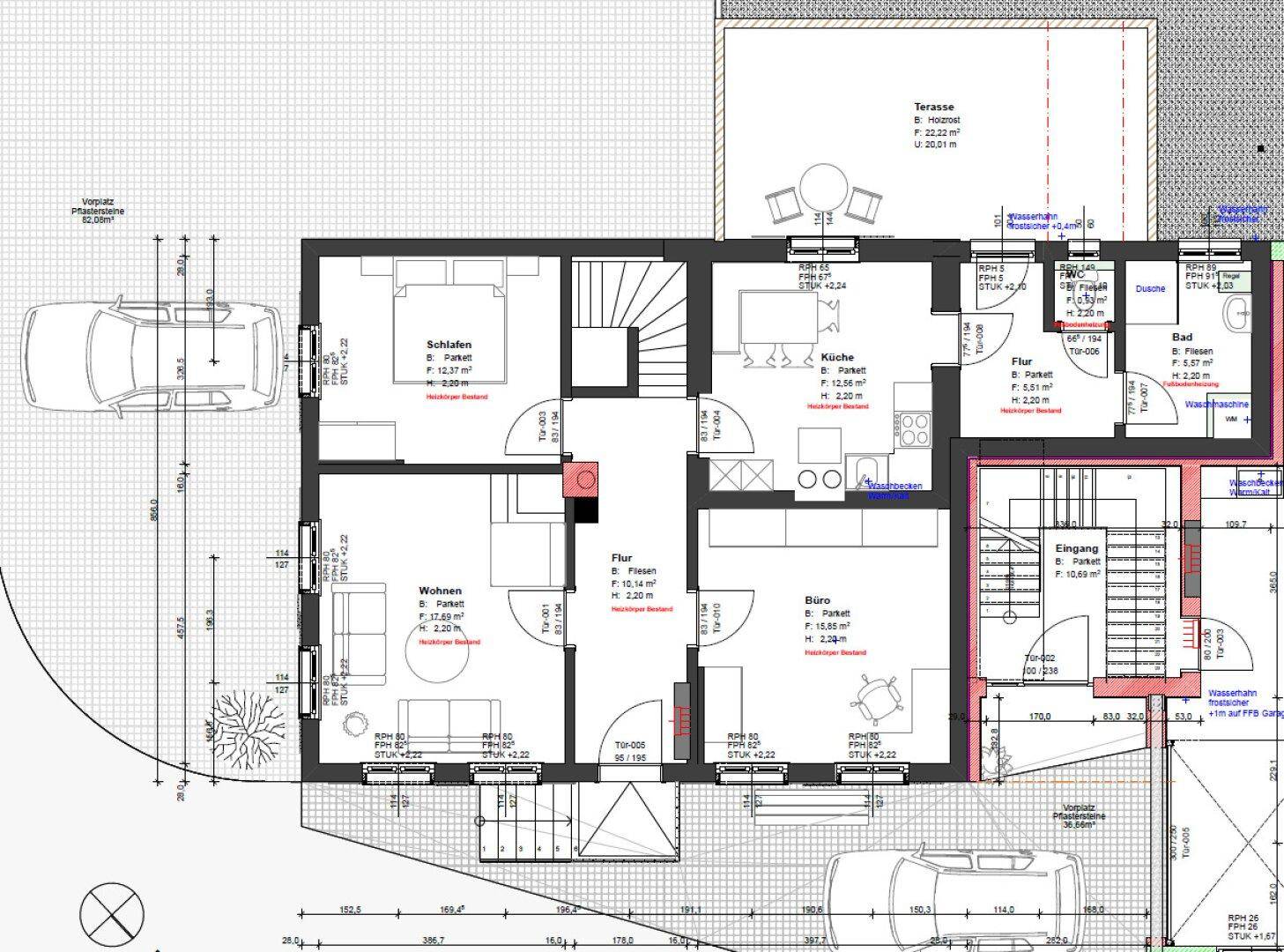 Detaillierter Grundriss mit Wohnzimmer, Küche, Büro, Schlafzimmern und Terrasse.