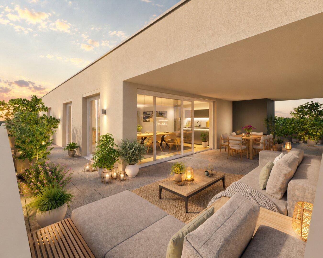 Großzügige Dachterrasse mit bequemen Lounge-Möbeln und Pflanzen, ideal für Entspannung im Freien.