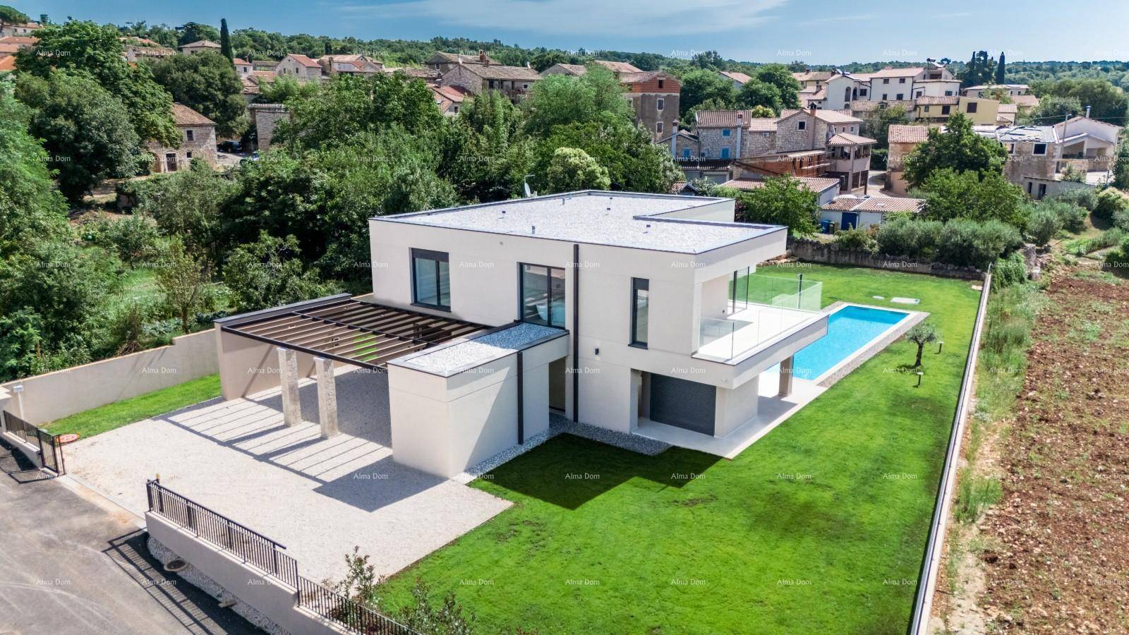 Elegante moderne Villa mit Swimmingpool, großem Rasen und Carport in ruhiger Lage.