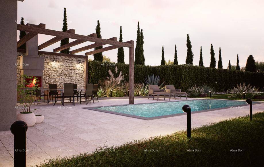 Moderne Terrasse mit Pool, Essbereich unter einer Pergola und Steinmauer-Akzenten.
