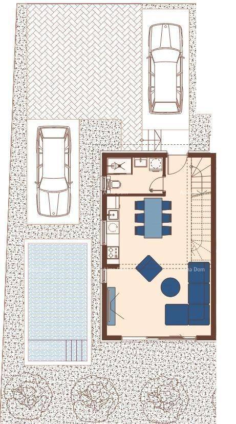 Grundriss des Erdgeschosses mit offenem Wohnbereich, Küche, Bad, Pool und Parkplätzen.