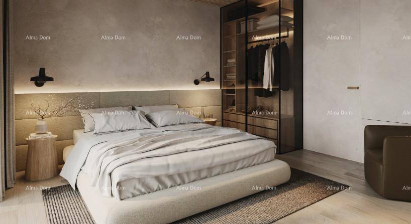 Modernes Schlafzimmer mit großem Bett, integriertem Kleiderschrank und dezenter Beleuchtung.