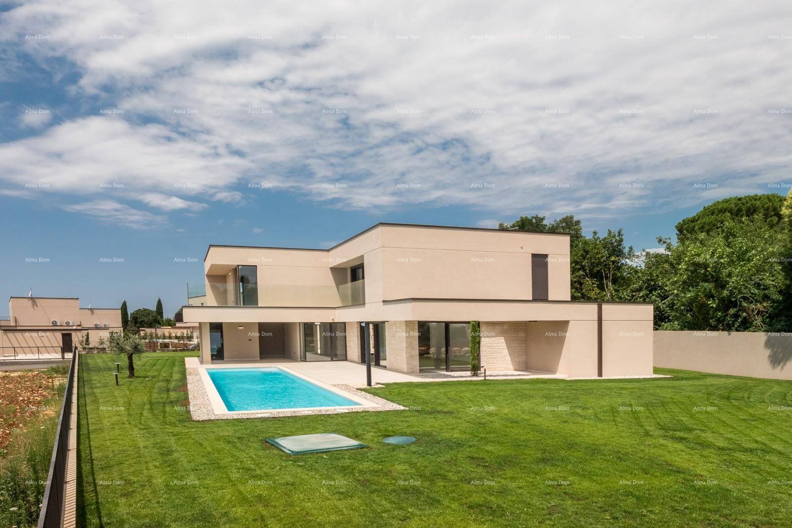 Elegante moderne Villa mit großem Garten, Swimmingpool und weitläufiger Rasenfläche.