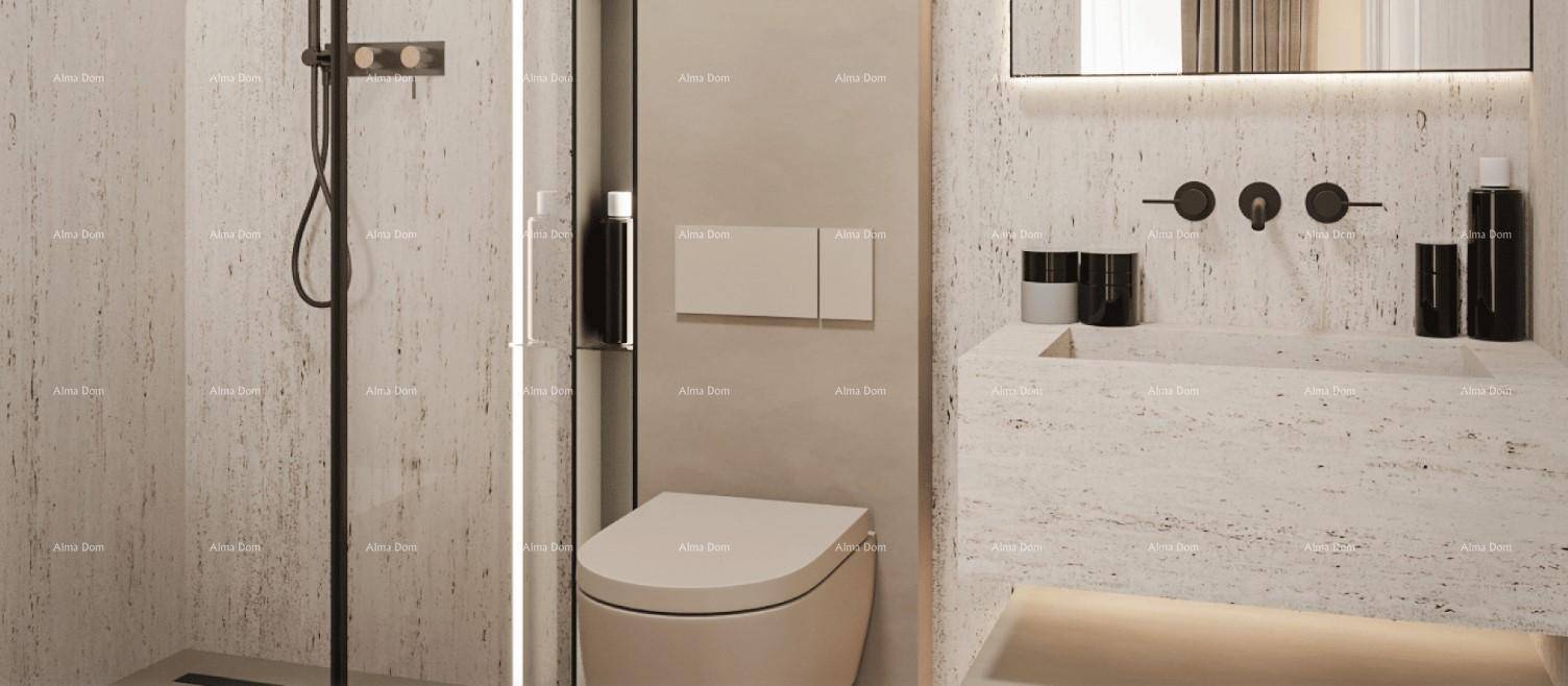 Modernes Badezimmer mit begehbarer Dusche, Wand-WC und elegantem Steinwaschbecken.