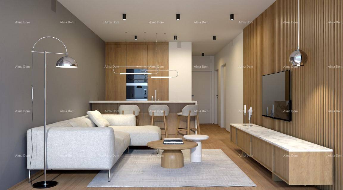 Modernes Wohnzimmer mit offener Küchenzeile, Holzwänden und stilvoller Beleuchtung.