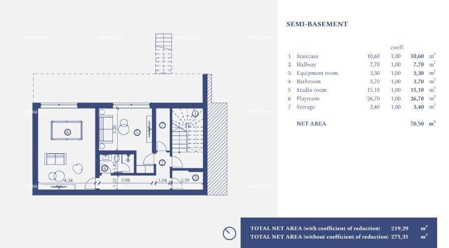 Grundriss des Untergeschosses mit Studiozimmer, Spielzimmer und Abstellraum.