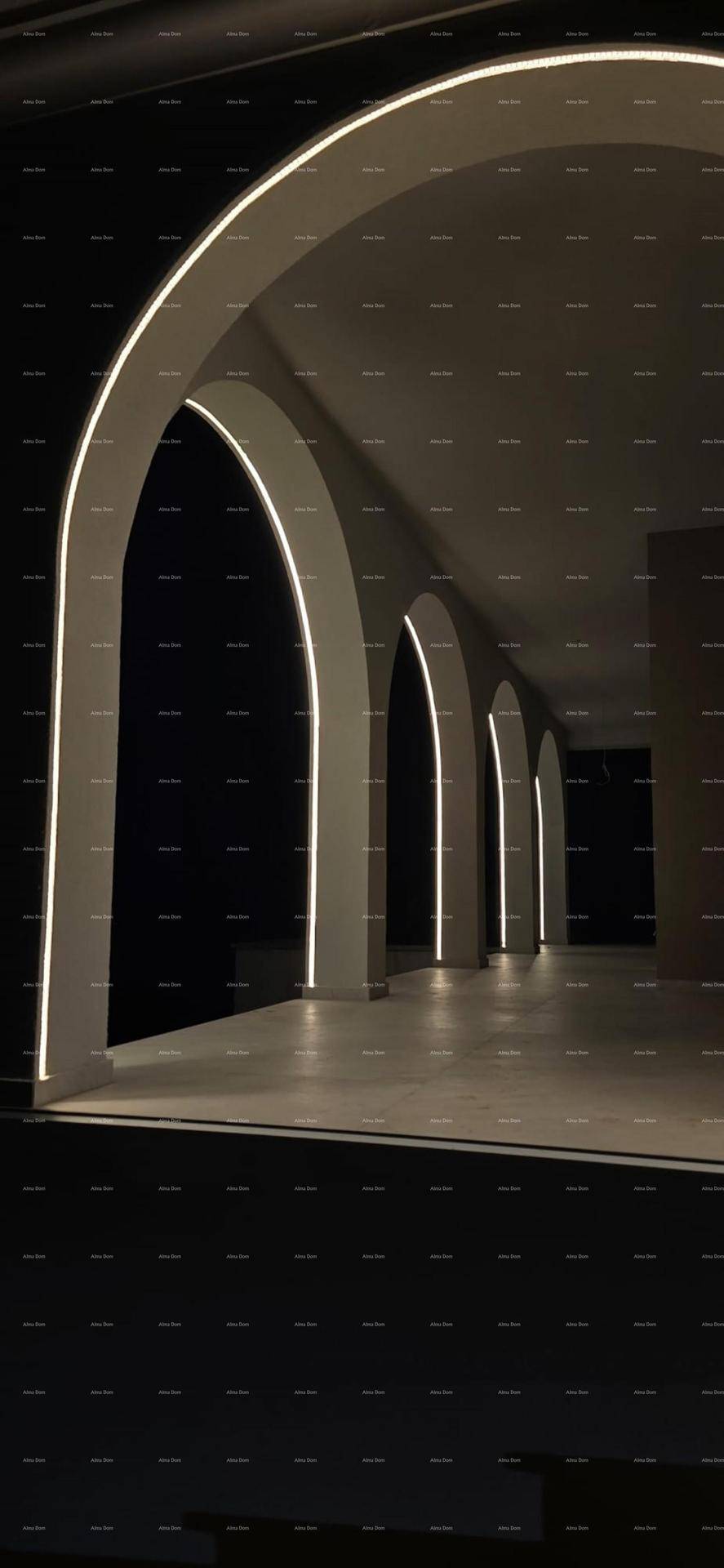Elegant beleuchteter Bogengang mit moderner LED-Beleuchtung, schafft eine stilvolle Atmosphäre.