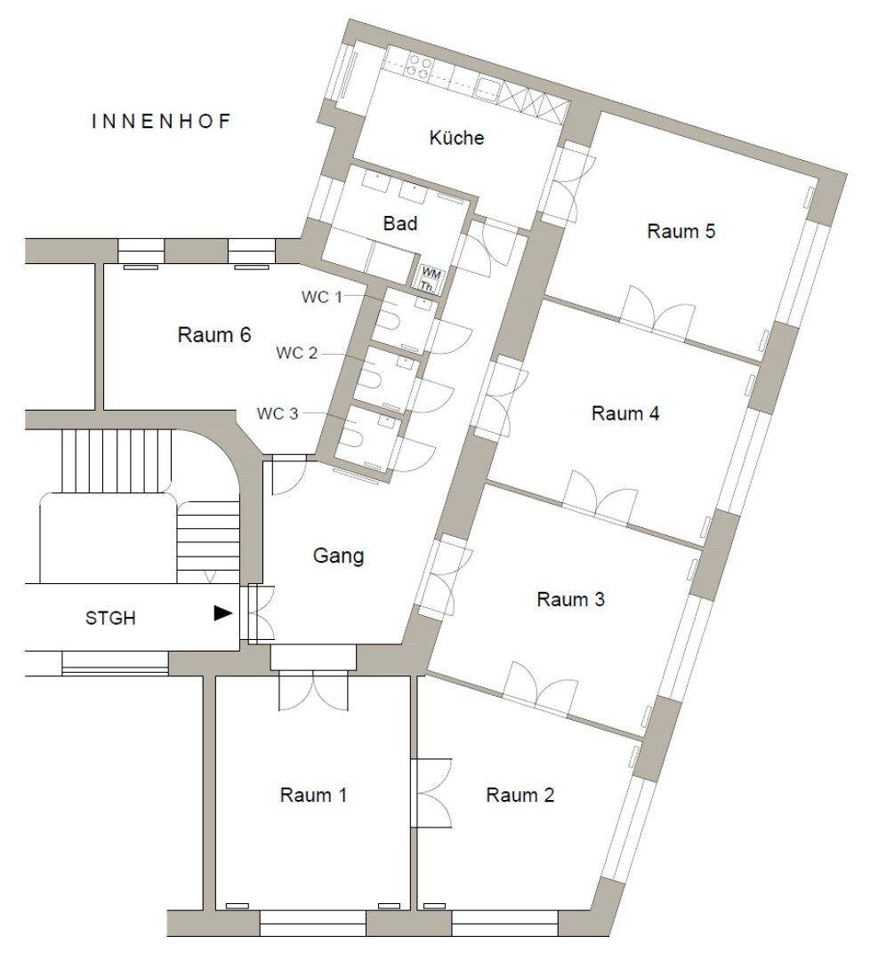 Grundriss der Wohnung mit sechs Räumen, Küche, Bad und drei separaten WCs.