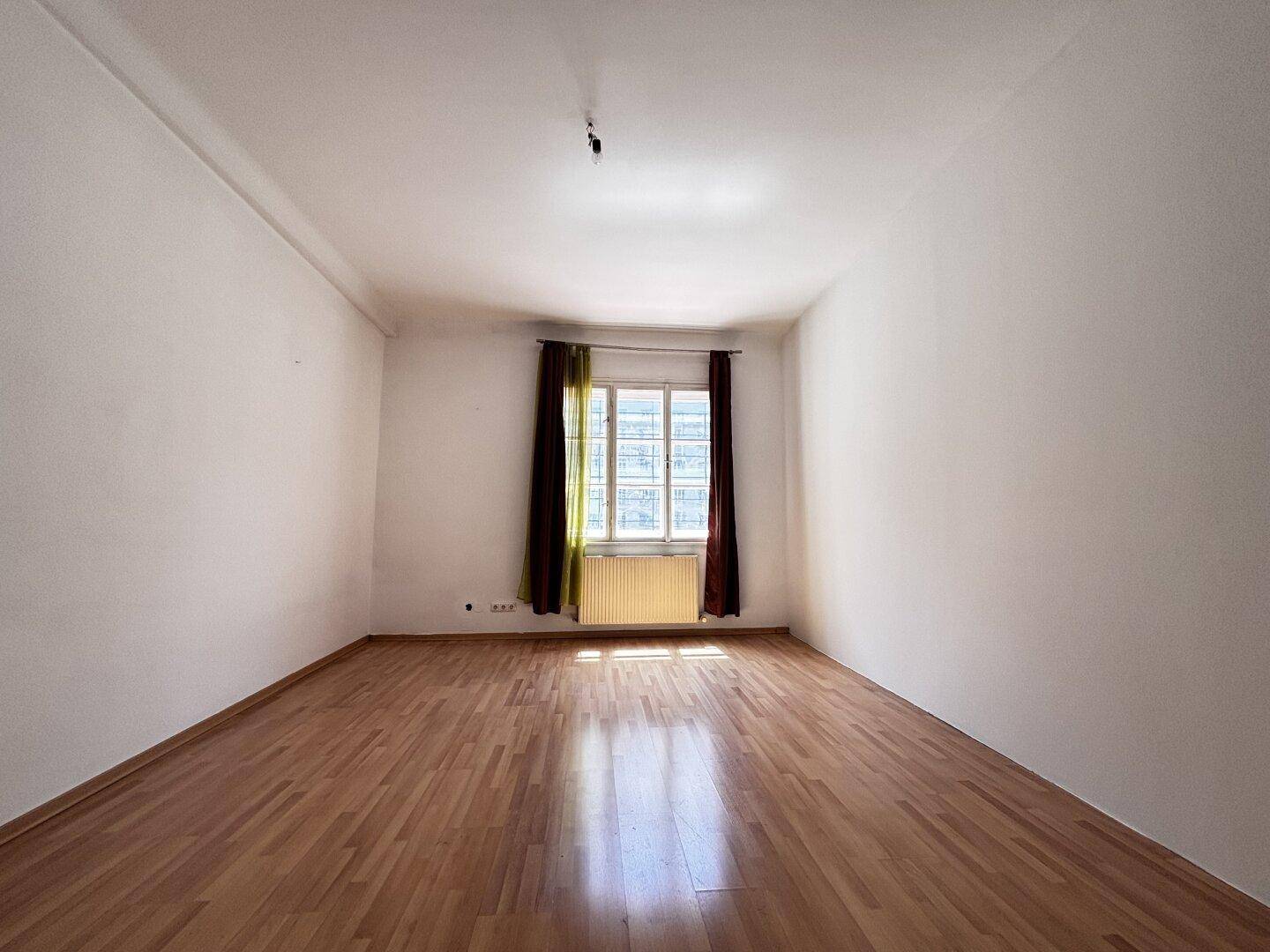 Schlafzimmer 3