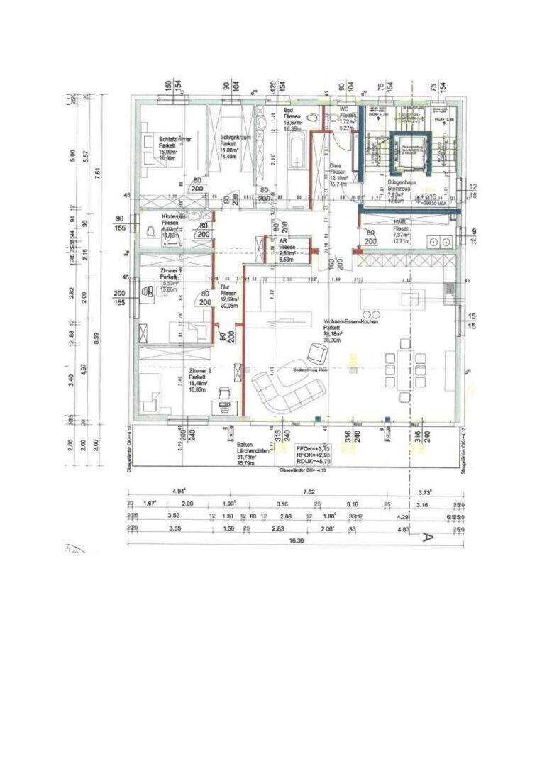 Detaillierter Grundriss einer Wohnung mit Raumaufteilung und Bemaßungen.