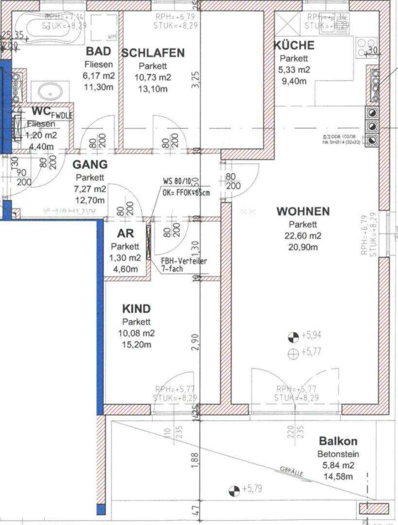 Detaillierter Grundriss der Wohnung mit Raumaufteilung, Balkon und Flächenangaben.