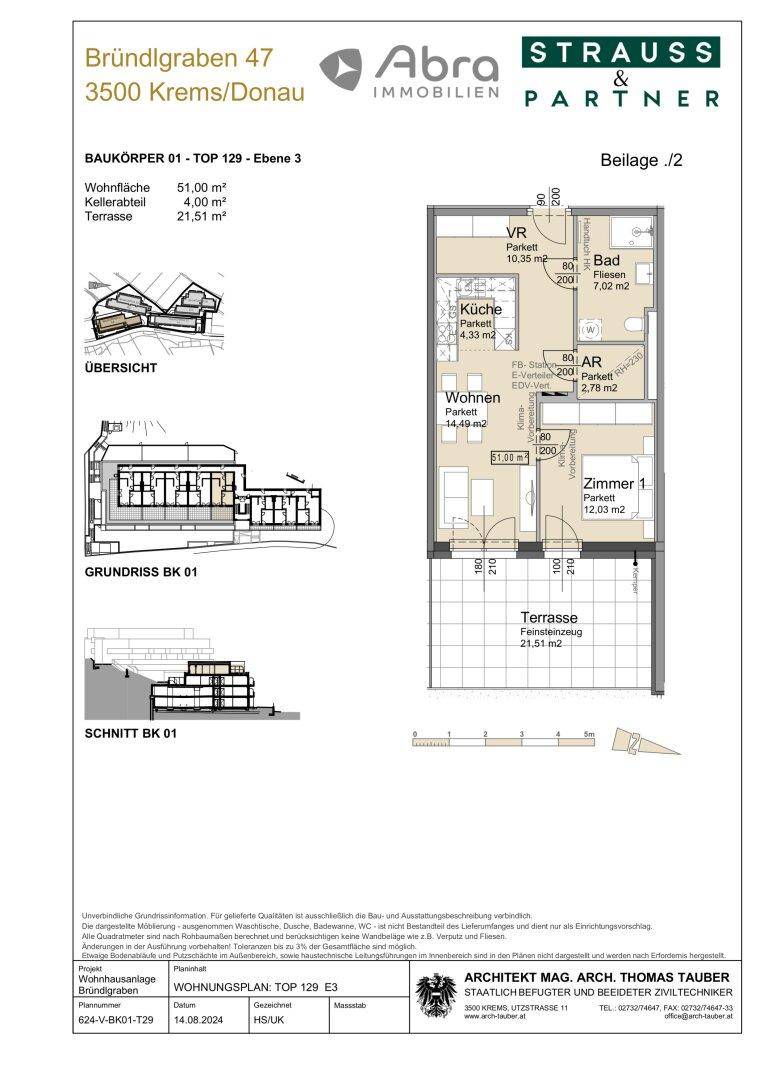 Grundriss einer Wohnung mit offenem Wohnbereich, Küche, Schlafzimmer, Bad und einer großzügigen Terrasse.