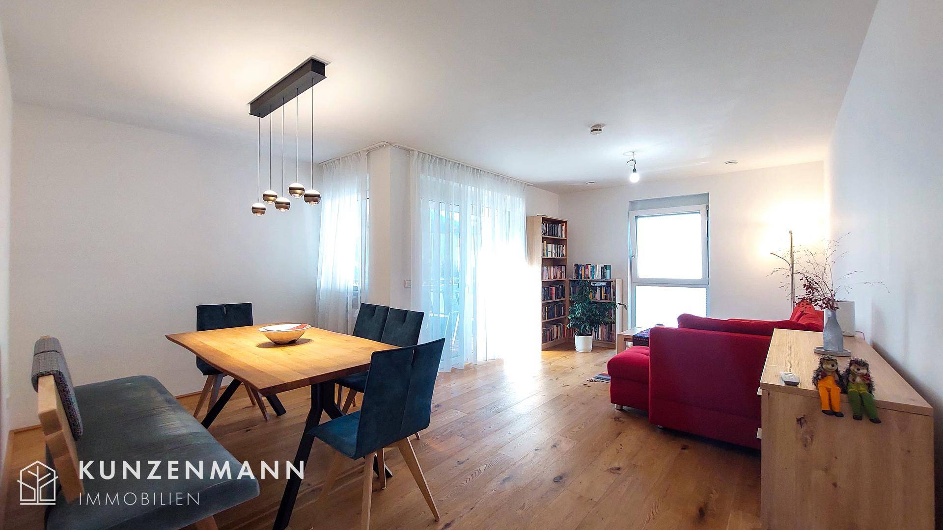 Wohnraum mit Essbereich