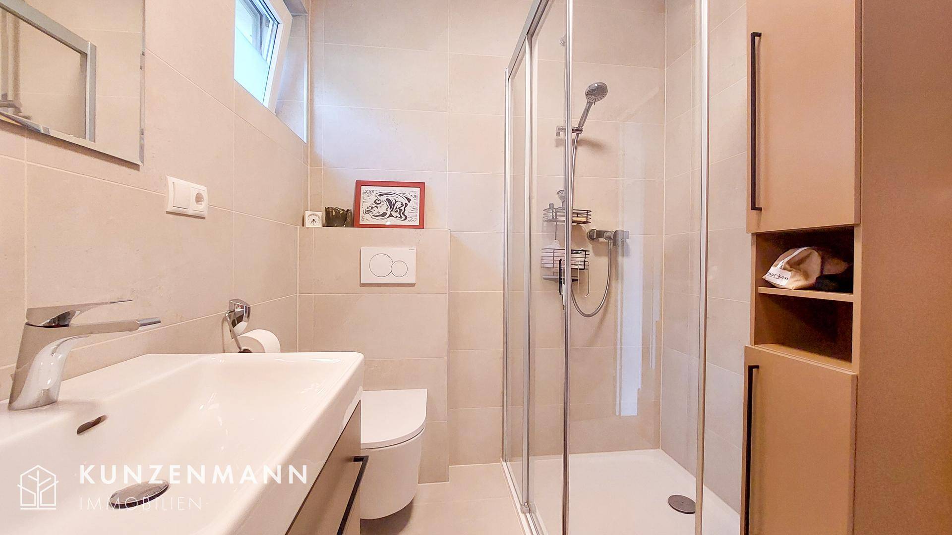 Badezimmer 2024 neu saniert