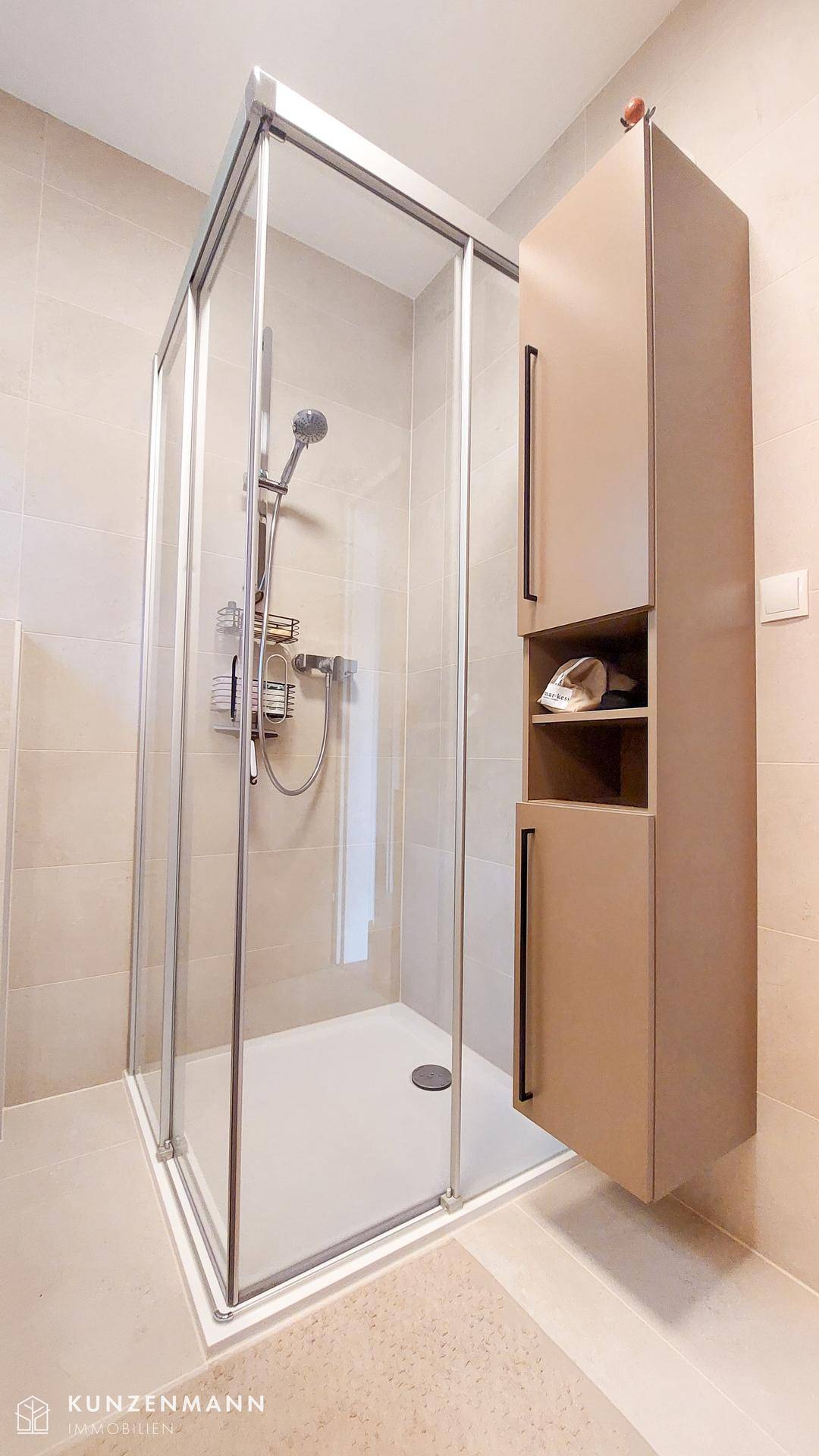 Badezimmer 2024 neu saniert