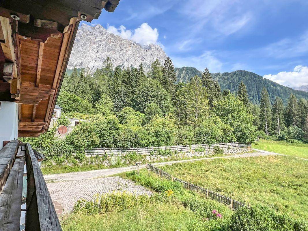 Blick zum Wettersteinmassiv