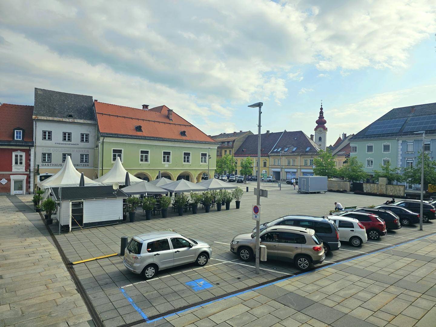 Blick auf den Hauptplatz