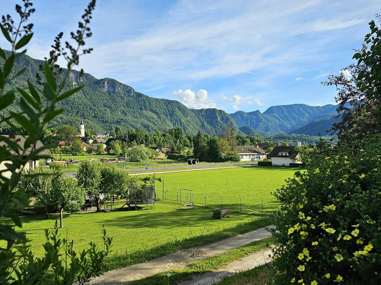 Blick vom Grundstück Richtung Süd/West