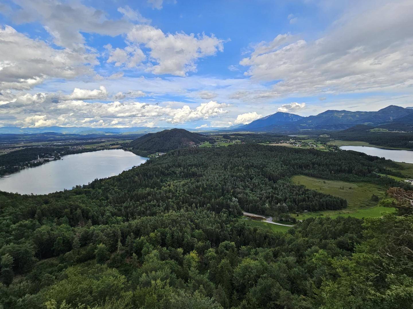 Blick auf den Turner- & Klopeiner See v Kitzelberg