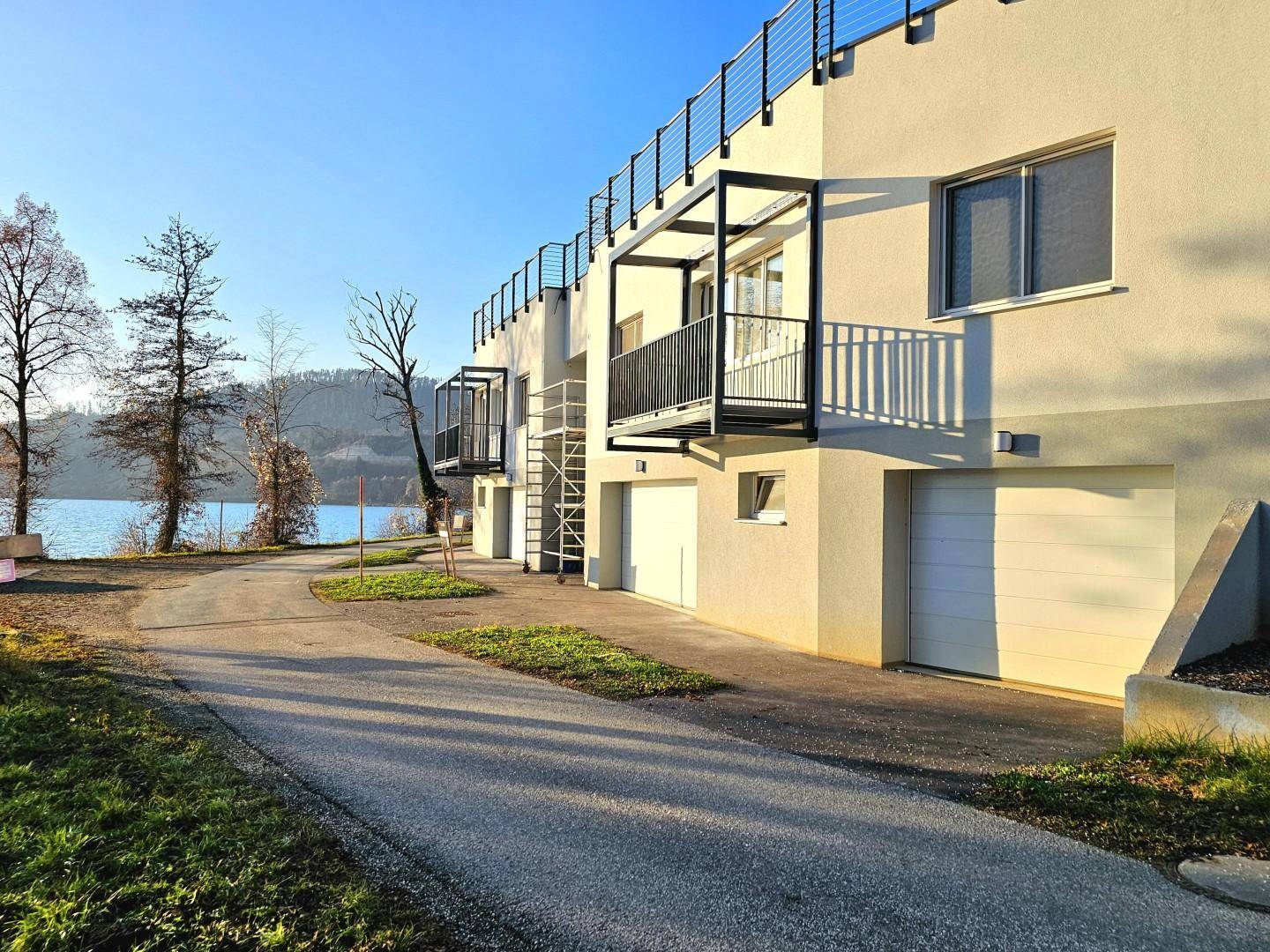 mit Balkon_direkt am Stausee