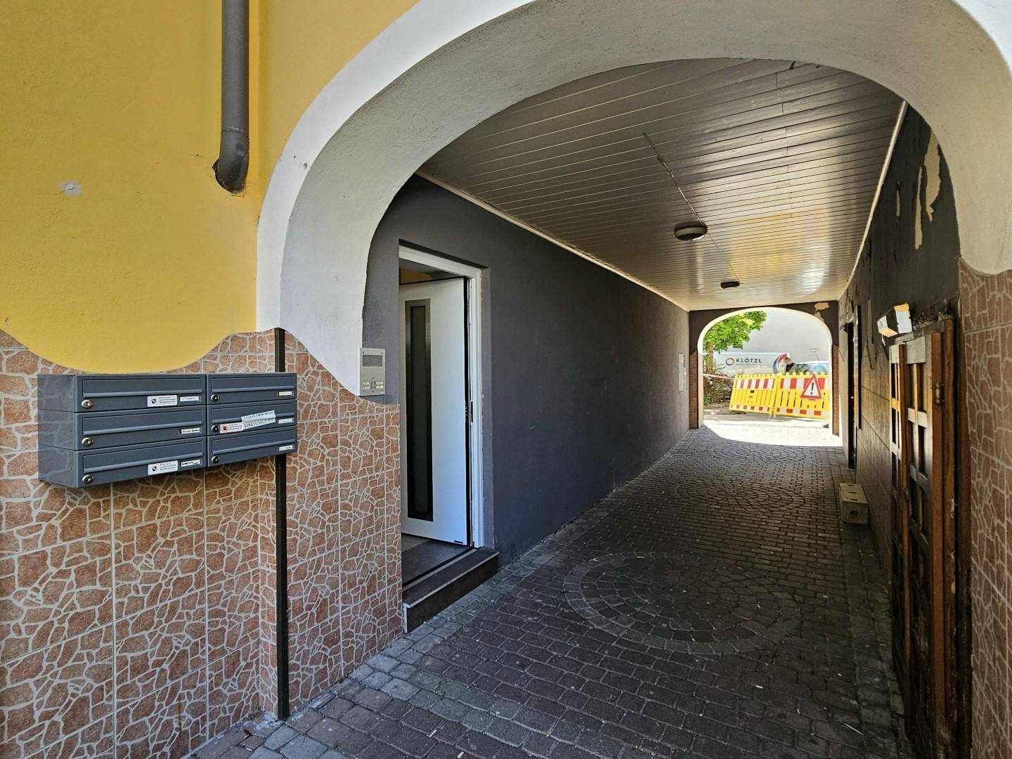 Zugang zur Haustür