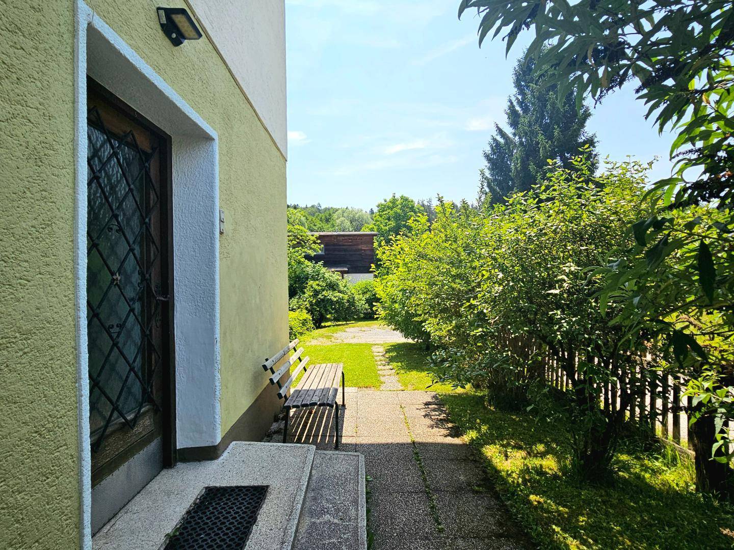 Hauseingang_Blick nach Süden