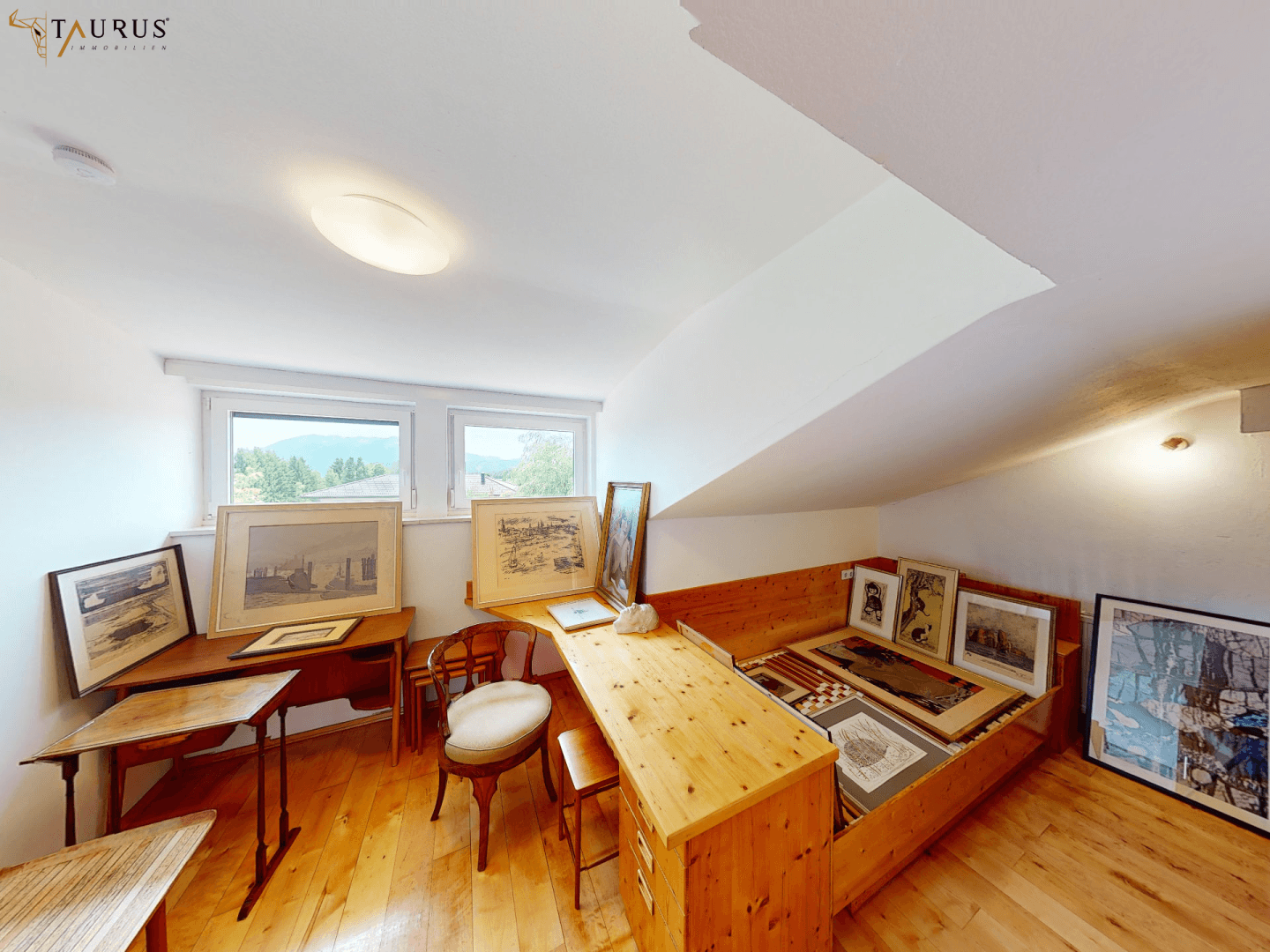 OG Schlafzimmer 1