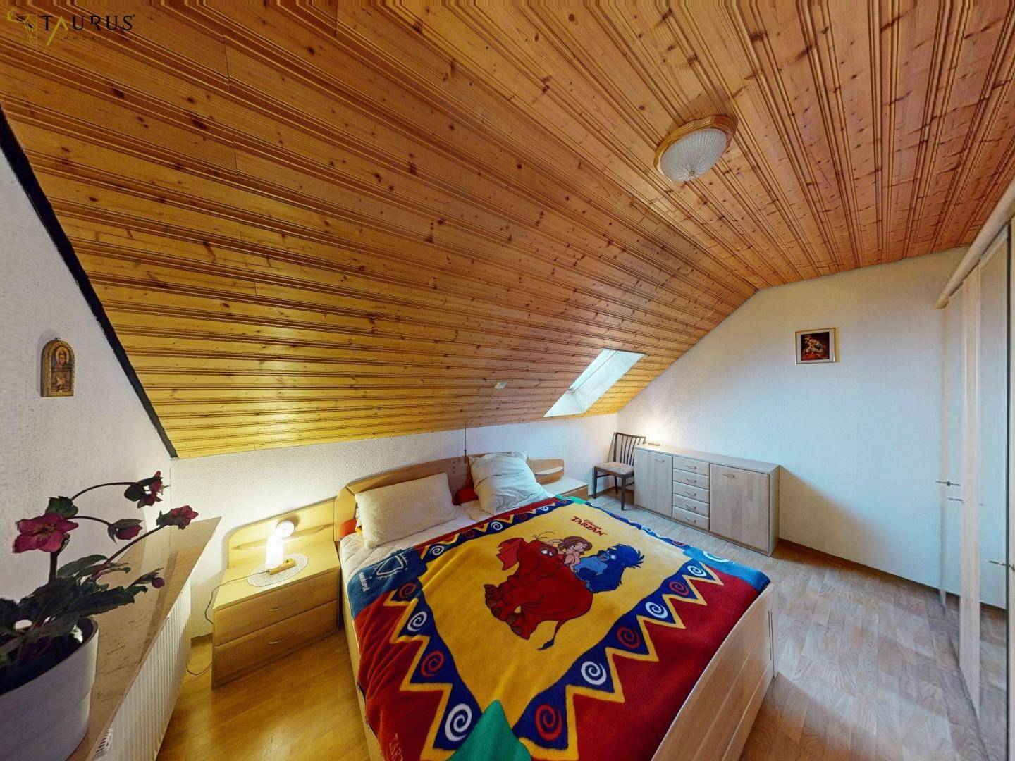 OG Schlafzimmer 2