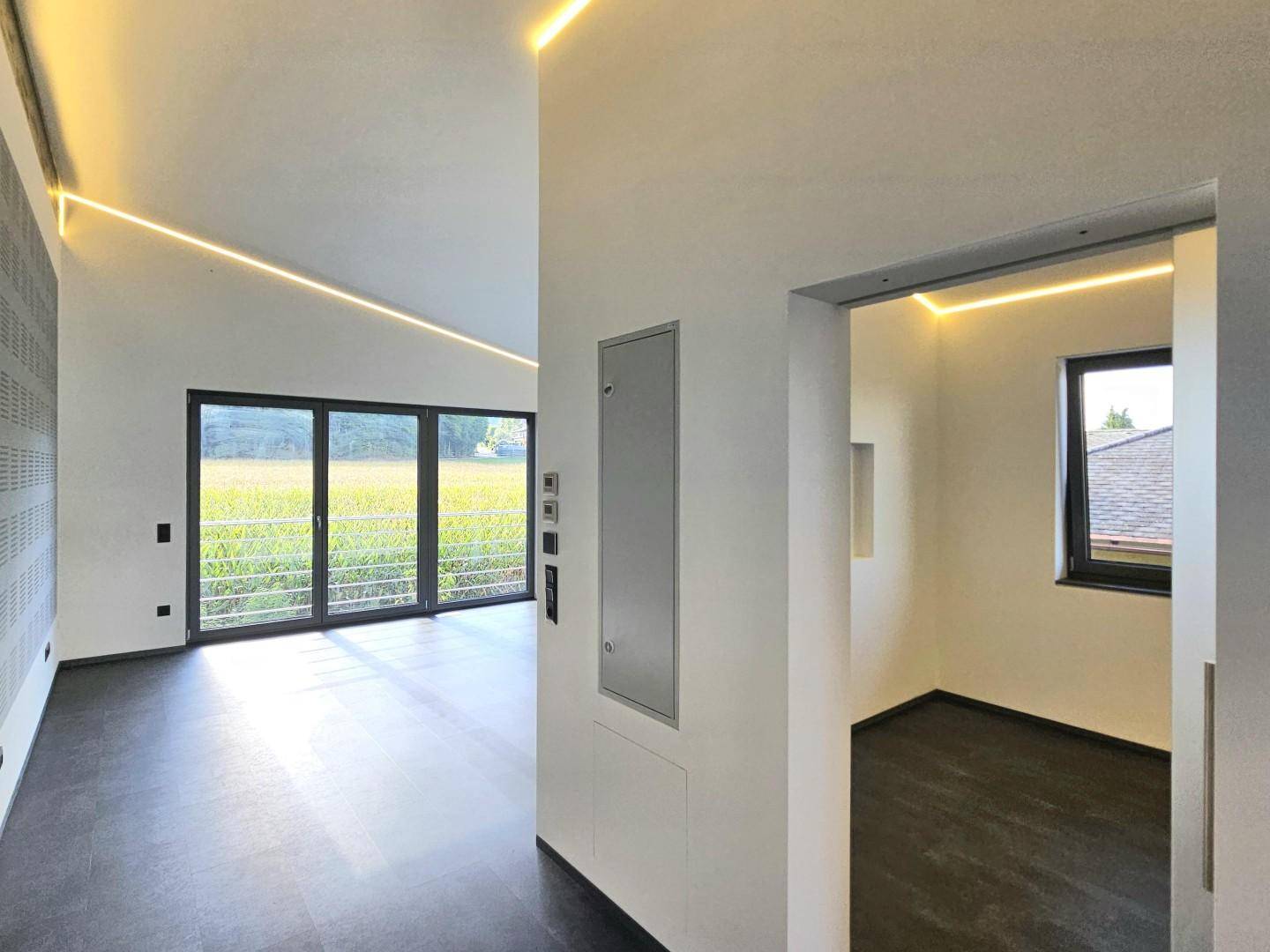 Top 3 Flurbereich - Blick in das Schlafzimmer
