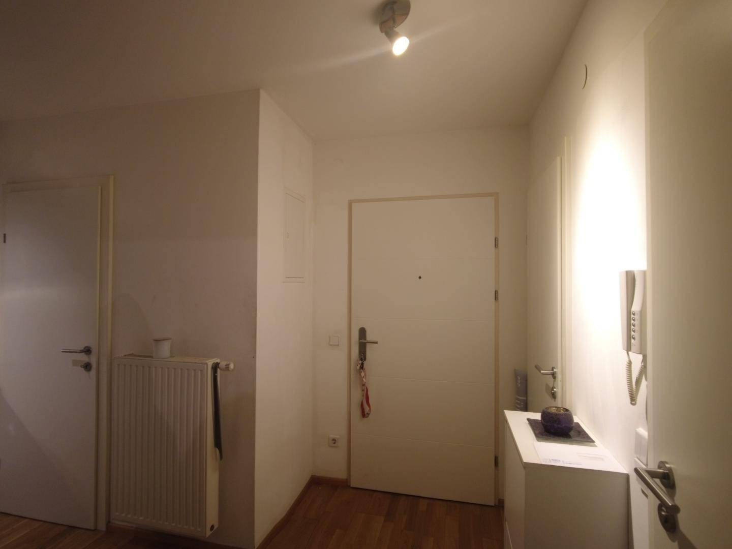 Vorraum bei Nacht